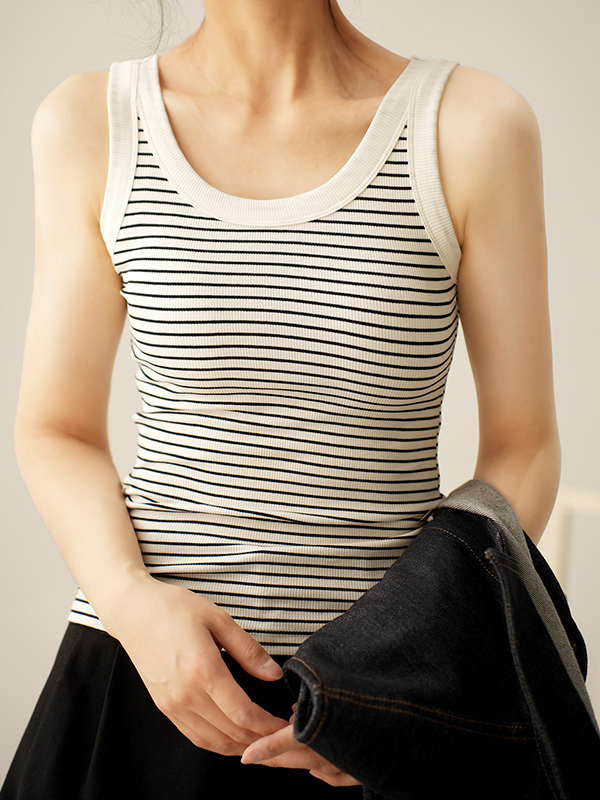 Striped Print U Neck Tank Top-3